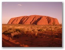 Dann sieht der Uluru naemlich wirklich rot aus.