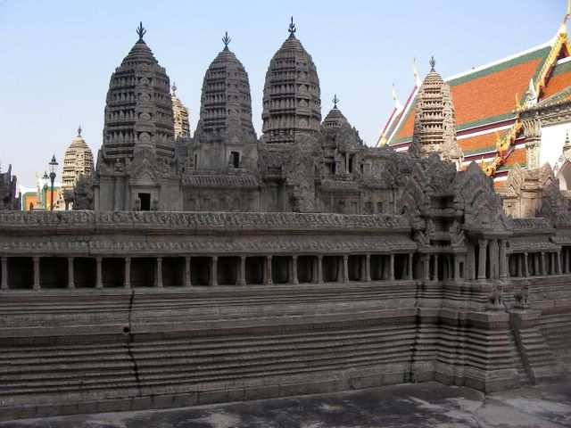 Bangkok -Hier ein Modell von Ankor Wat, was wir gerade erst live gesehen haben!