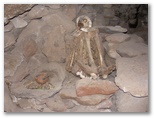 Best Of 3 -- Keiner weiss, wie diese Menschen vor ca. 1.000 Jahren gestorben sind.