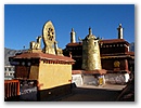 Auf dem Dach des Jokhang Tempel in Lhasa.