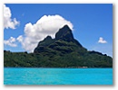 Zwischendurch geniessen wir den Ausblick auf die Insel, die...