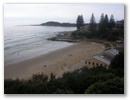 Ca. 800 km von Sydney wachen wir auf am Yamba Beach.