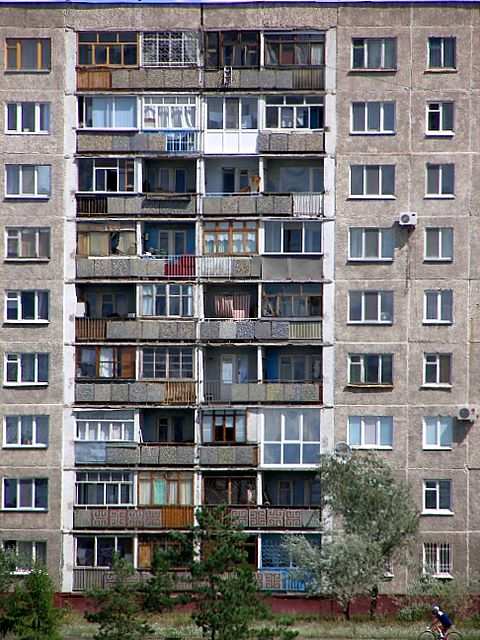 DIE SCHÖNSTEN BILDER -- Wir naehern uns Omsk.