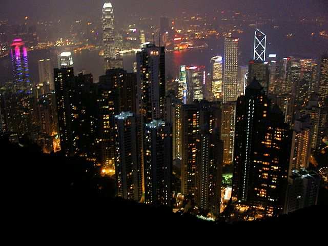 DIE SCHÖNSTEN BILDER -- Hong Kong - Ausblick vom Victoria Peak.
