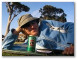 DIE SCHÖNSTEN BILDER -- VB - fuer uns das beste Bier Australiens! Schmeckt auch auf dem Campingplatz!