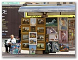 DIE SCHÖNSTEN BILDER -- Arbat: Kuenstler und Touristen treffen aufeinander.