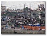 DIE SCHÖNSTEN BILDER -- Manila - Wohnviertel.