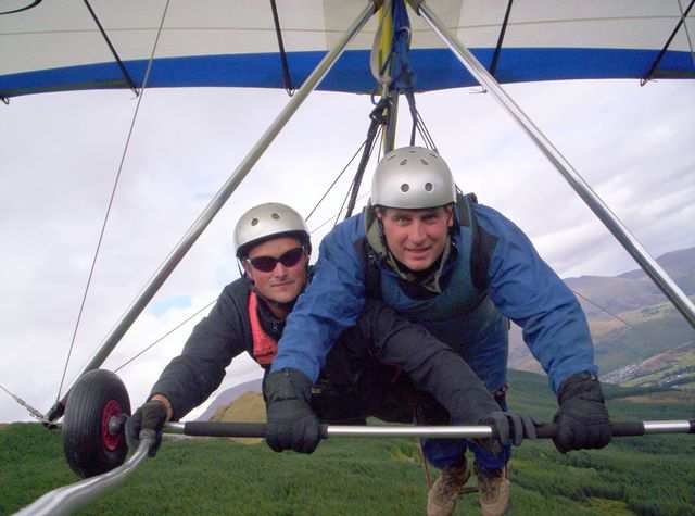 Die Ausbildung zum Drachenflugpiloten dauert nur 9 Tage.