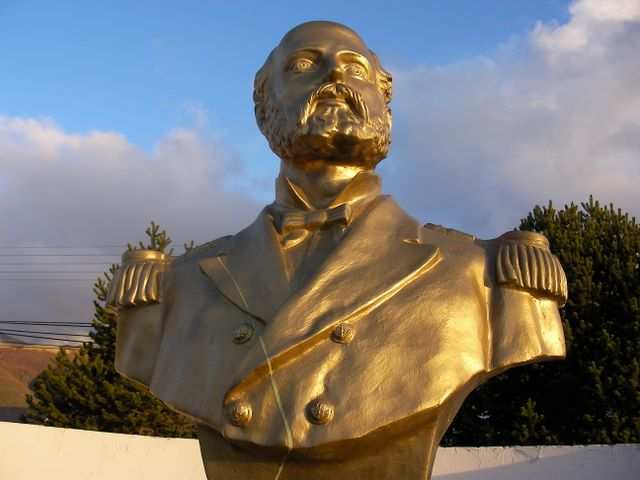 Eine stolze Statue...