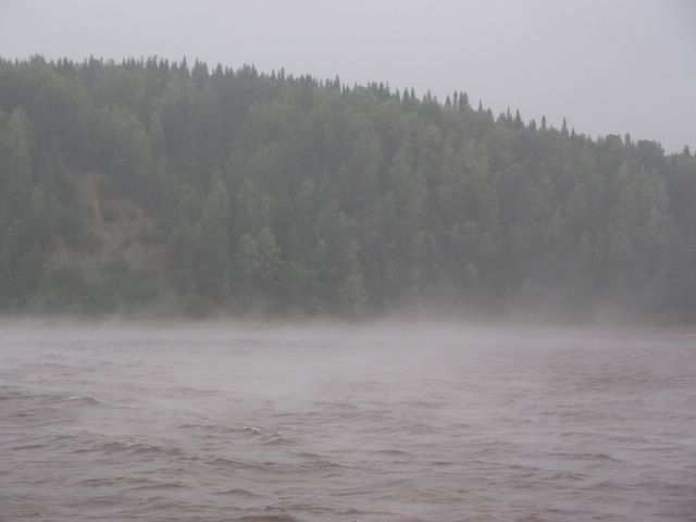 Sibirische Flussfahrt