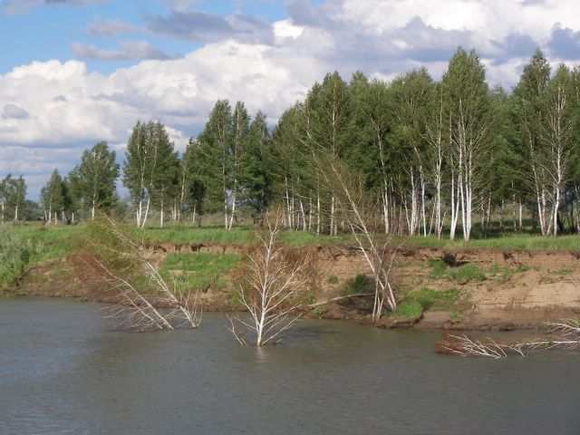 Sibirische Flussfahrt