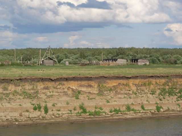 Sibirische Flussfahrt