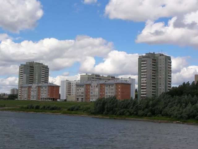 Sibirische Flussfahrt