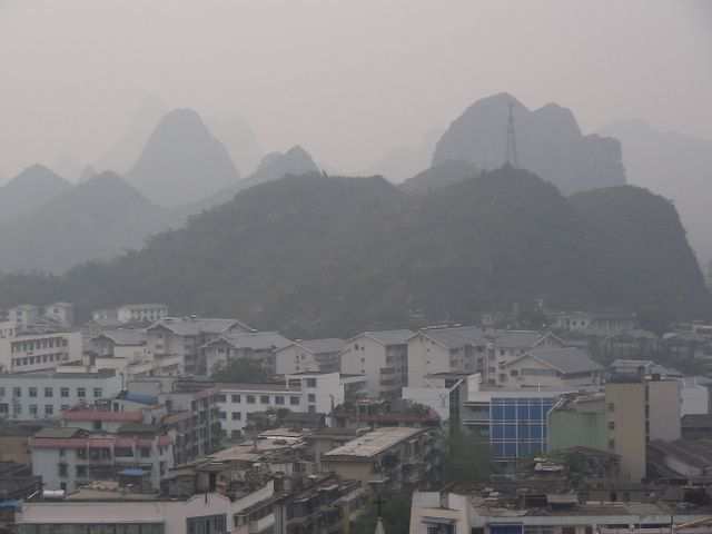 Guilin - Huegel, Nebel