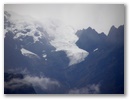 Waehrend wir auf den Rest der Gruppe warten, blicken wir in die Umgebung. Lange keinen Gletscher mehr gesehen.