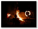 Und nicht ins Feuer fallen!