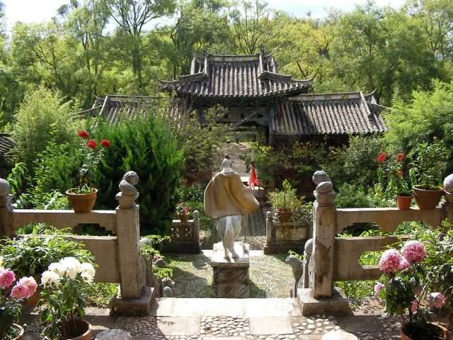Lijiang - Blick aus dem Souvenirstand
