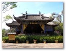 Lijiang - Die Buehne fuer touristische Folkloreprogramme