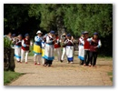 Lijiang - Volkstanzgruppen, wie sie die chinesischen Touristen moegen