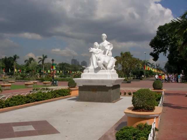 Der Rizal Park direkt vor unserem Hotel.