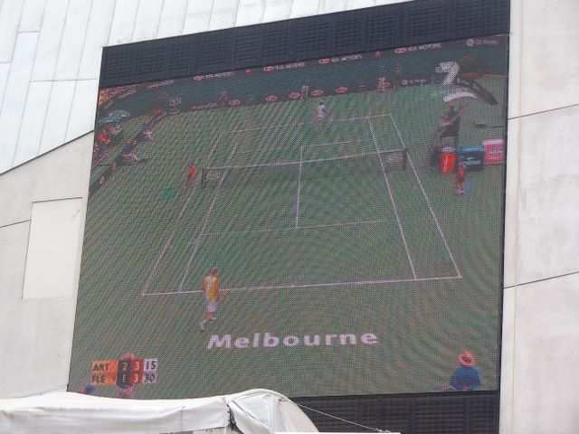 Richtig: Australian Open finden gerade hier in Melbourne statt.