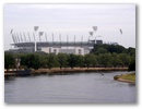 Weiter gehts vorbei am Cricketstadion.