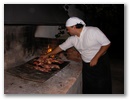 der Grillmeister gibt sein Bestes.
