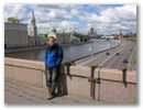 Auf der Bruecke ueber der Moskwa.