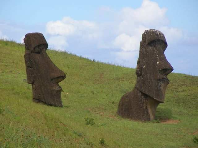 Moai 3