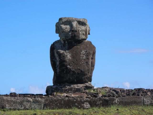 Und noch ein ganz grosser Moai!