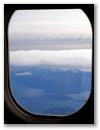 Blick aus dem Flugzeugfenster ...