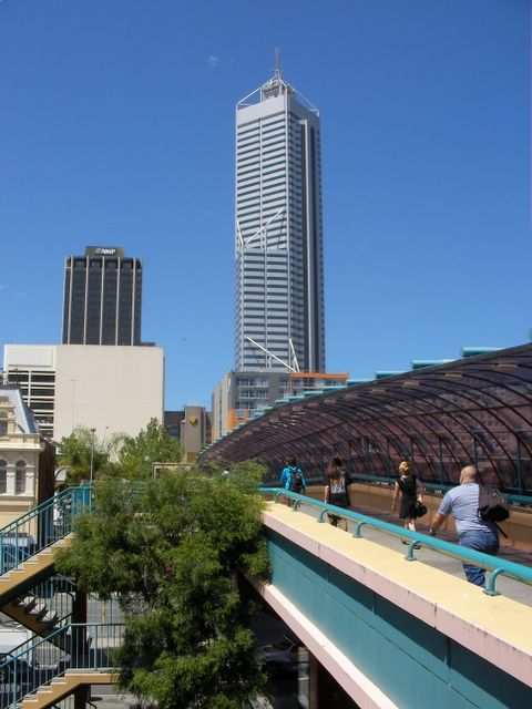 Zwischen Northbridge und Downtown liegt der Bahnhof.