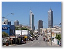 Wir naehern und Downtown Perth von Northbridge aus.