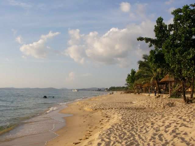 Wirklich ein langer Strand.