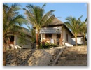 Unser Strandbungalow - klimatisiert, grosses Bad, Terasse mit Schaukelstuehlen und Blick aus Meer, taeglicher Reinigungsservice = 25 US$ pro Tag inkl. Fruehstueck fuer 2 Personen