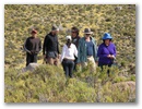 Unsere Wandergruppe. Vorn die Australierien Robby, hinten unser Fuehrer Edwin. Den Rest haben wir schon vorgestellt.