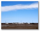 Das wird hier naemlich abgebaut. Wir befinden uns am Anfang der Salzwueste Salar de Uyuni.