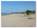 Der Dorfstrand sieht ja auch schon mal sehr nett aus. Wir aber wollen zum Sugar Beach!