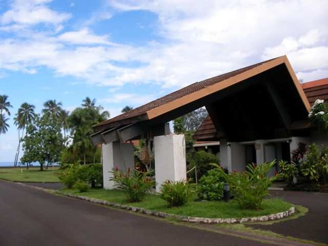 Auf unserem Weg nach Tahiti Iti ein kurzer Zwischenstopp am Musee de Tahiti et des Iles.