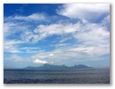 Drinnen durfte man die recht lahme Austellung (Ausnahme: geologische Entstehungsgeschichte eines Atolls) nicht fotografieren. Draussen hatte man einen tollen Blick auf Moorea.