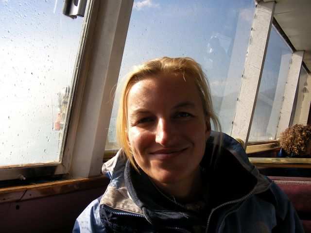 Sabine hat trotz der Wanderung gestern keinen Muselkater und die Sachen sind auch schon wieder trocken.